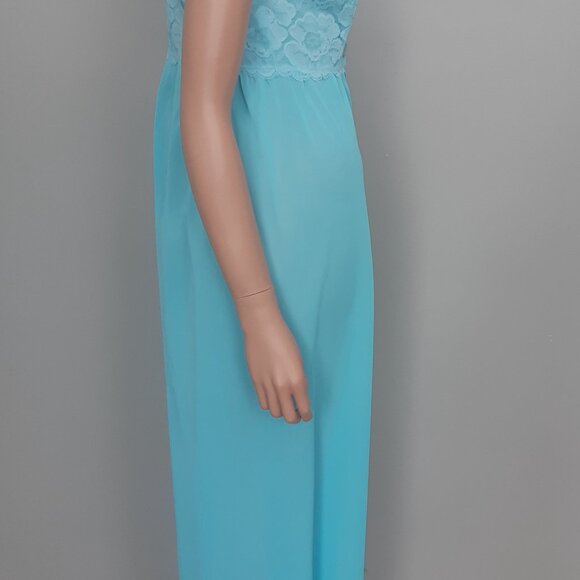 VTG Turquoise Blue 2 pcs Nightgown Set Louis Jean Mint Condition Unique Size S-M - Picture 4 of 10
